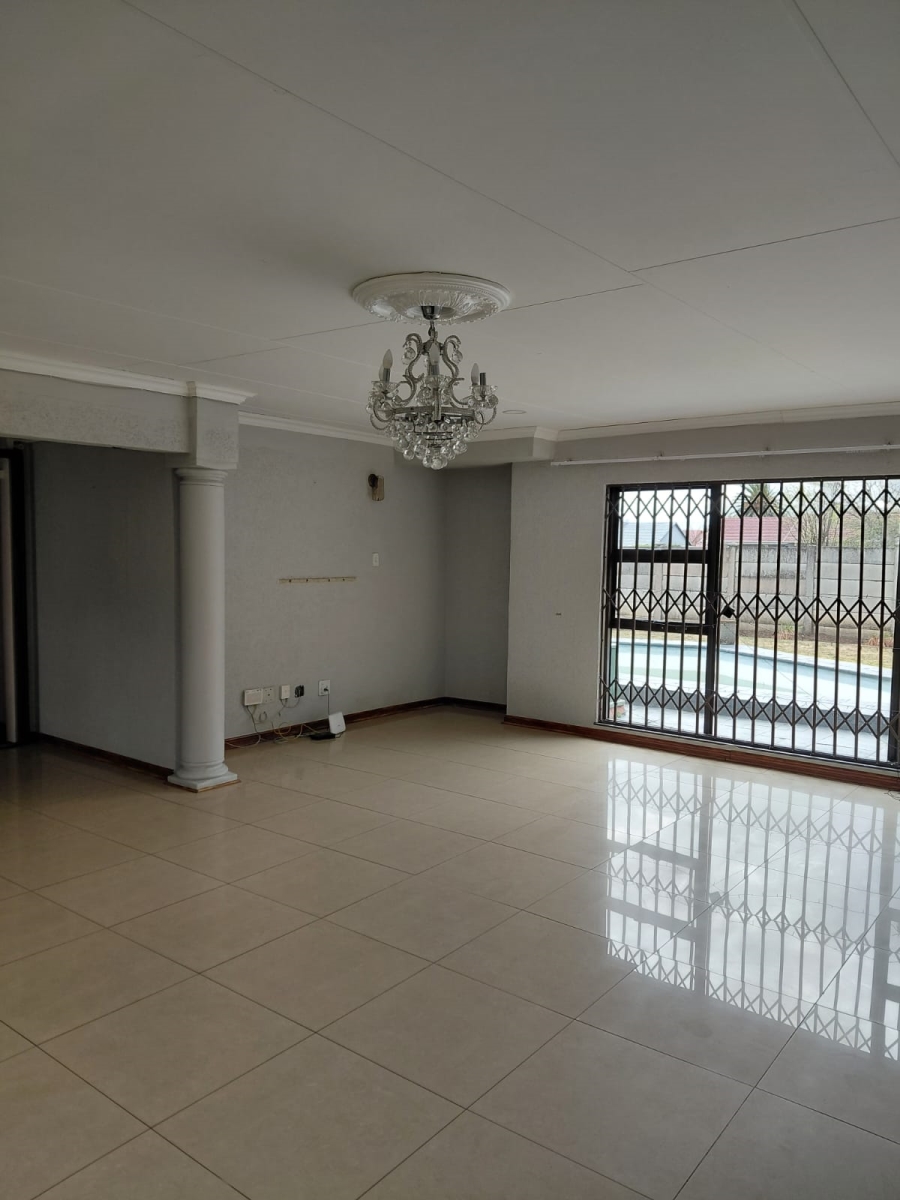 4 Bedroom Property for Sale in Secunda Mpumalanga