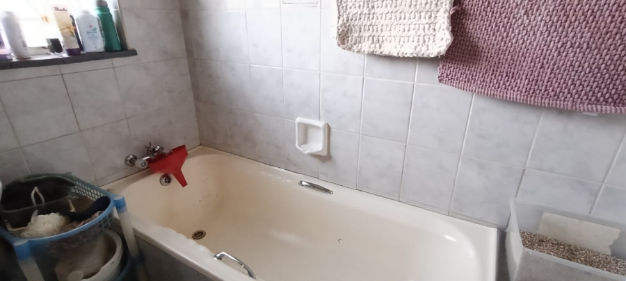 3 Bedroom Property for Sale in Witbank Ext 8 Mpumalanga