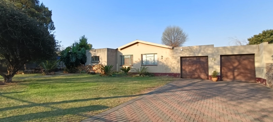 3 Bedroom Property for Sale in Witbank Ext 16 Mpumalanga