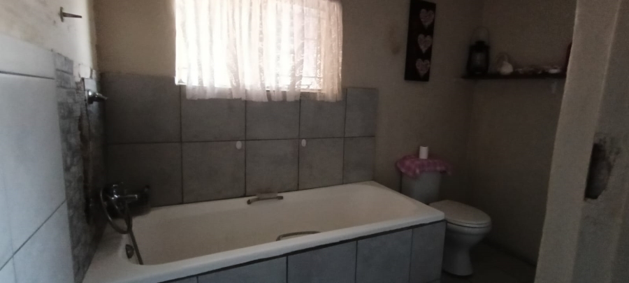 3 Bedroom Property for Sale in Witbank Ext 16 Mpumalanga