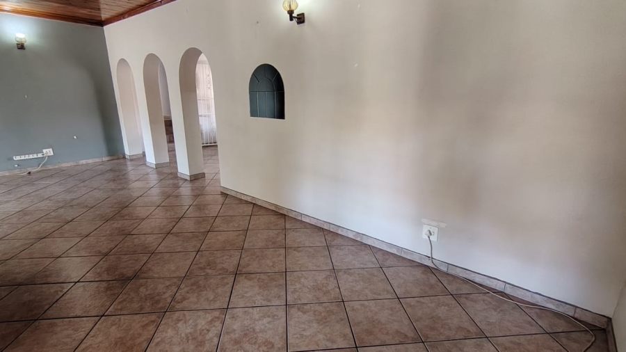 To Let 4 Bedroom Property for Rent in West Acres Mpumalanga