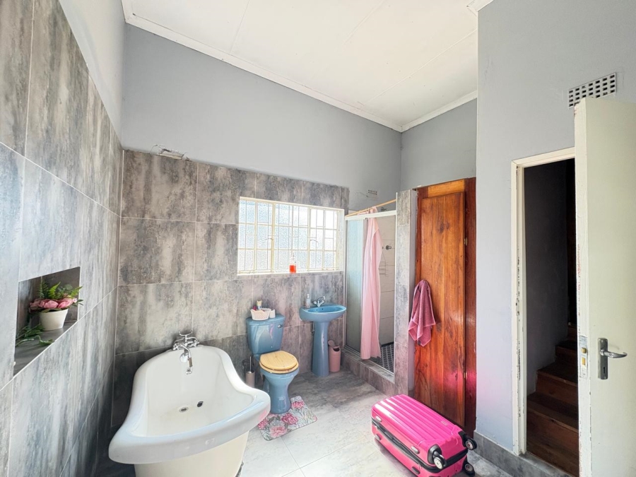 5 Bedroom Property for Sale in Piet Retief Mpumalanga