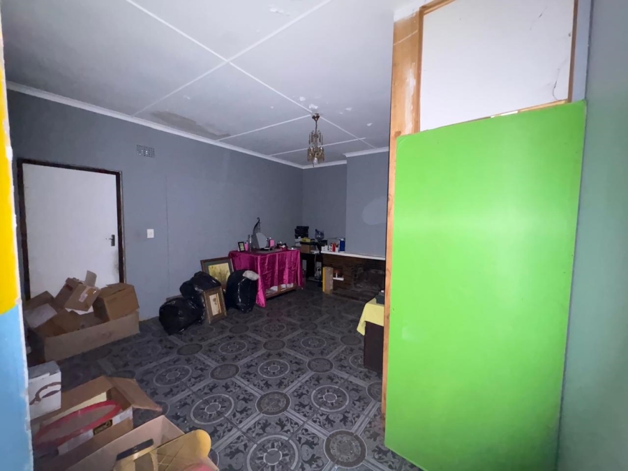 5 Bedroom Property for Sale in Piet Retief Mpumalanga