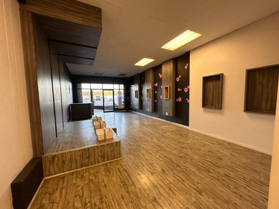 To Let Commercial Property for Rent in Reyno Ridge Mpumalanga