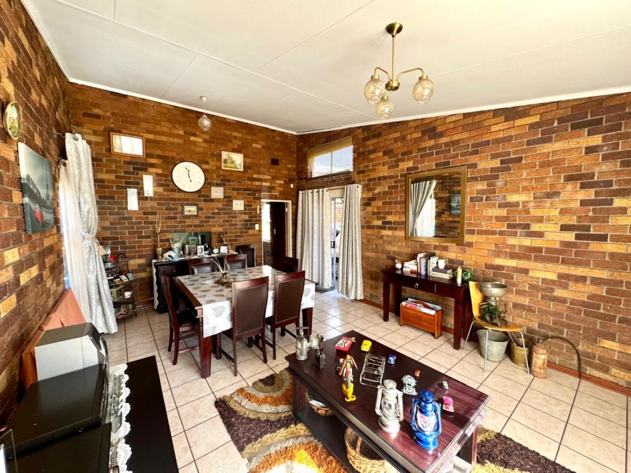 2 Bedroom Property for Sale in Secunda Mpumalanga