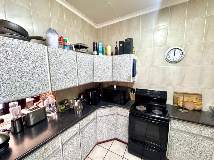2 Bedroom Property for Sale in Secunda Mpumalanga