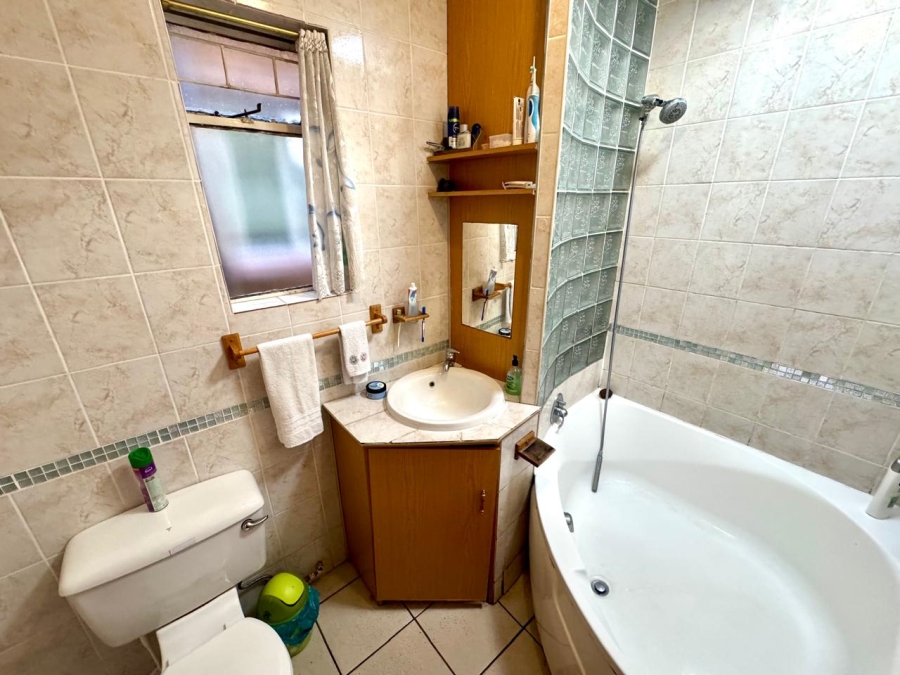 2 Bedroom Property for Sale in Secunda Mpumalanga