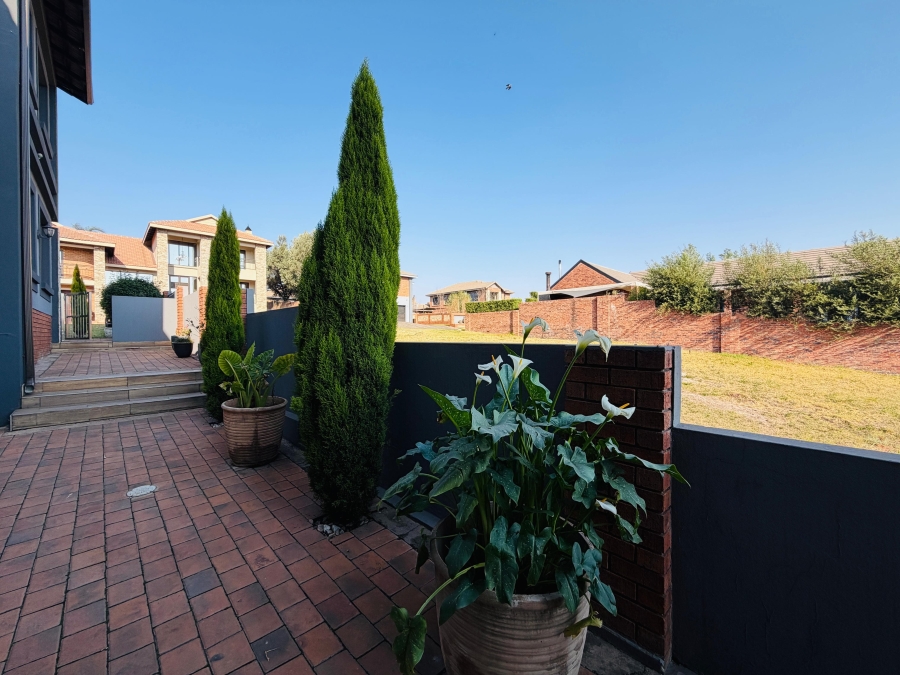 5 Bedroom Property for Sale in Roberts Estate Mpumalanga