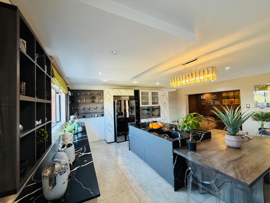 5 Bedroom Property for Sale in Roberts Estate Mpumalanga