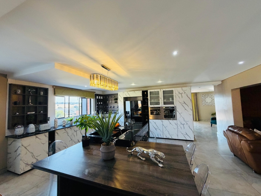 5 Bedroom Property for Sale in Roberts Estate Mpumalanga