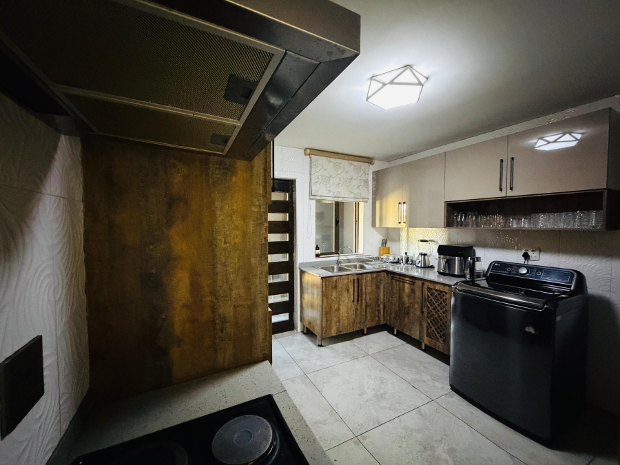 5 Bedroom Property for Sale in Roberts Estate Mpumalanga