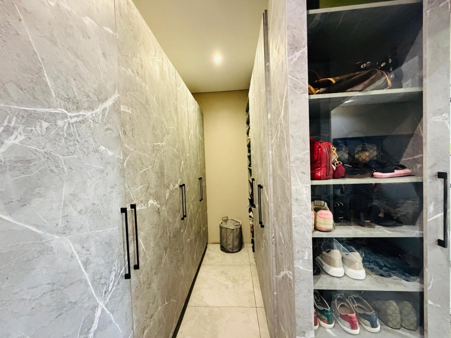5 Bedroom Property for Sale in Roberts Estate Mpumalanga