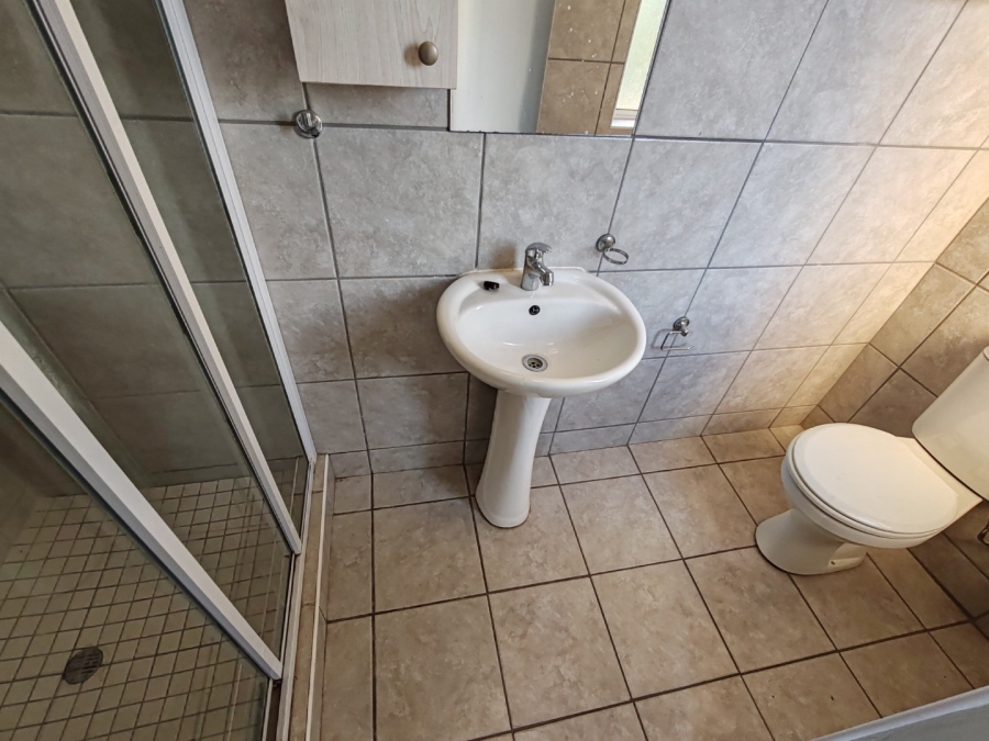 To Let 2 Bedroom Property for Rent in Nelspruit Ext 29 Mpumalanga