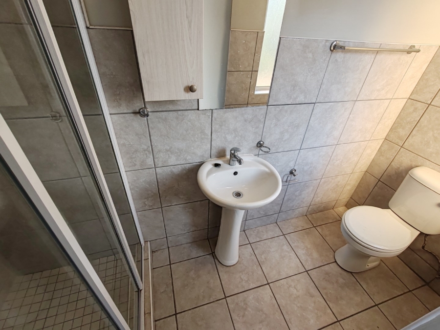 To Let 2 Bedroom Property for Rent in Nelspruit Ext 29 Mpumalanga