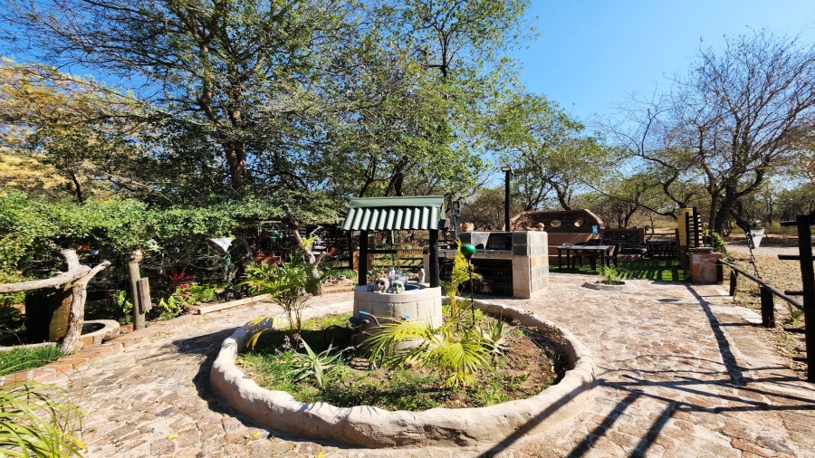 5 Bedroom Property for Sale in Marloth Park Mpumalanga