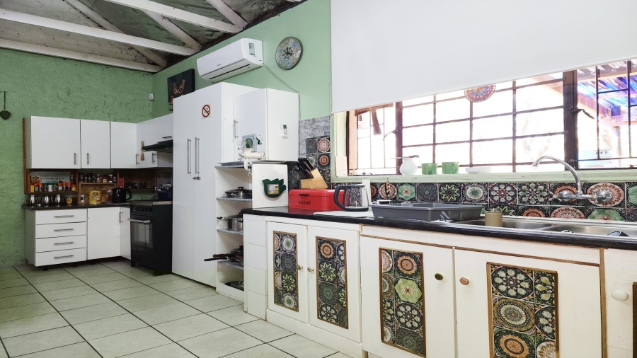 5 Bedroom Property for Sale in Marloth Park Mpumalanga