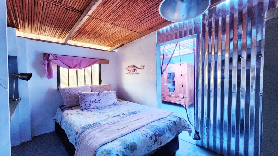 5 Bedroom Property for Sale in Marloth Park Mpumalanga