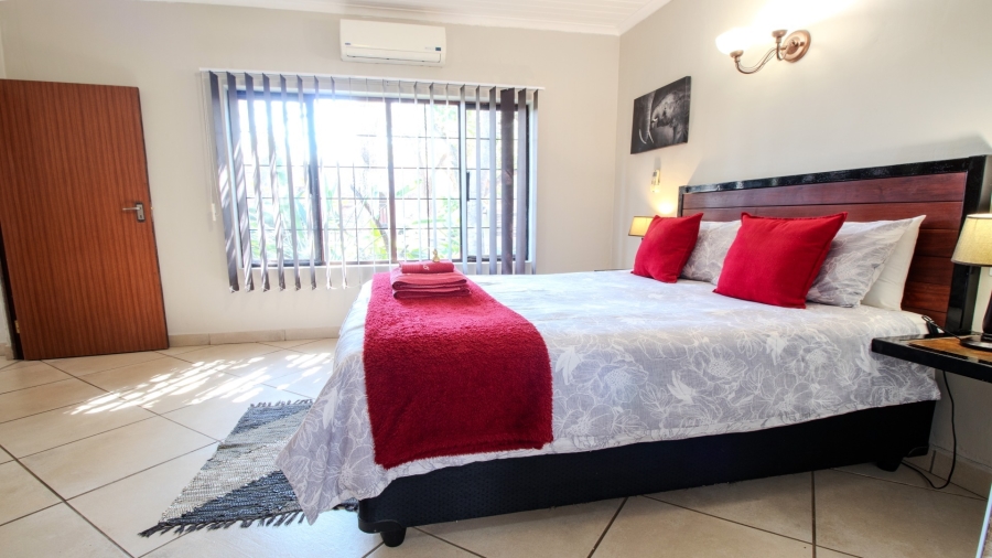 8 Bedroom Property for Sale in Marloth Park Mpumalanga