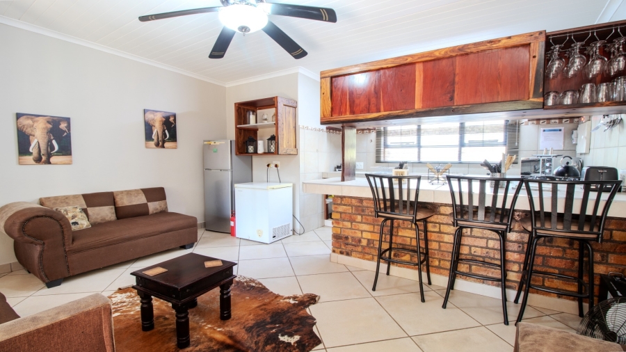 8 Bedroom Property for Sale in Marloth Park Mpumalanga