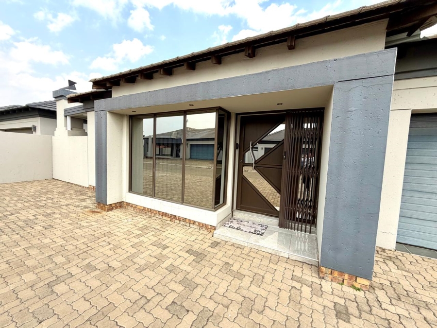 2 Bedroom Property for Sale in Secunda Mpumalanga
