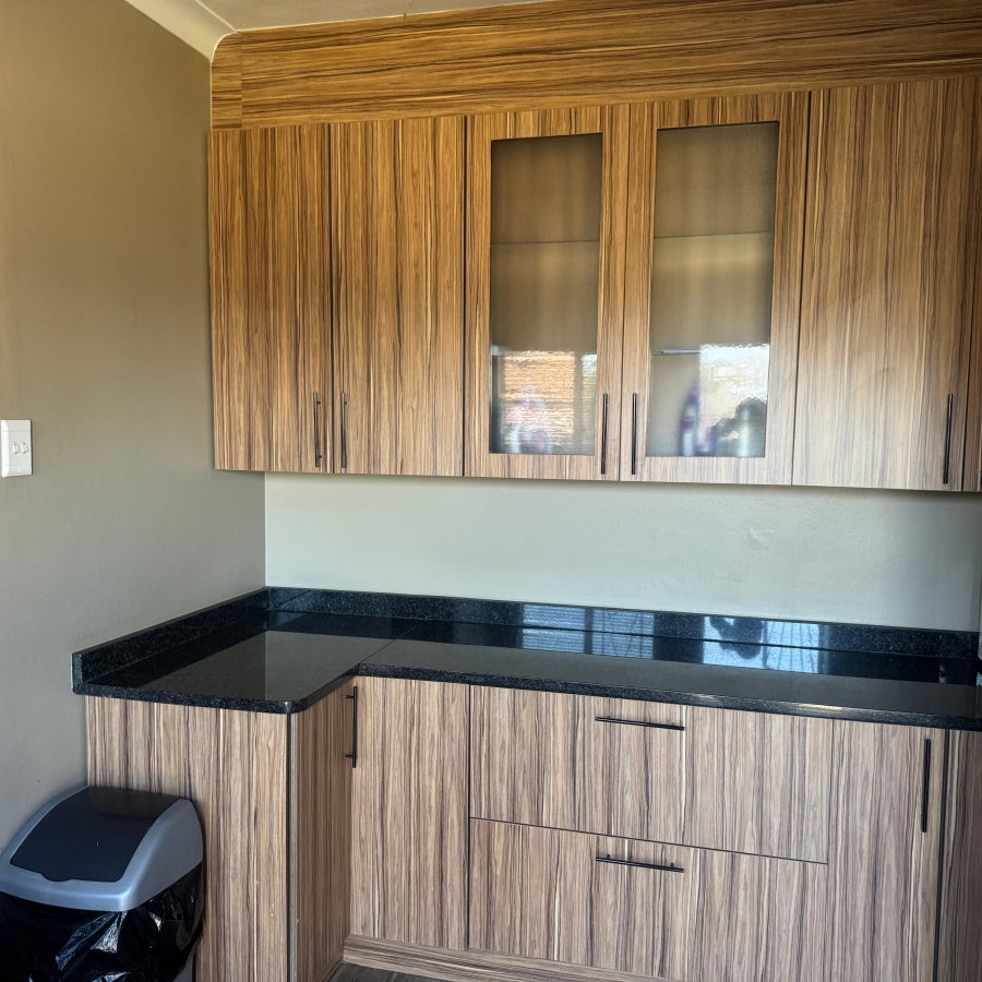 7 Bedroom Property for Sale in Model Park Mpumalanga