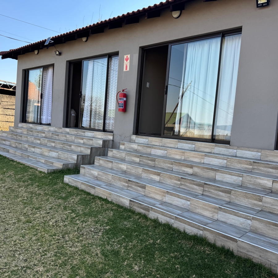 7 Bedroom Property for Sale in Model Park Mpumalanga