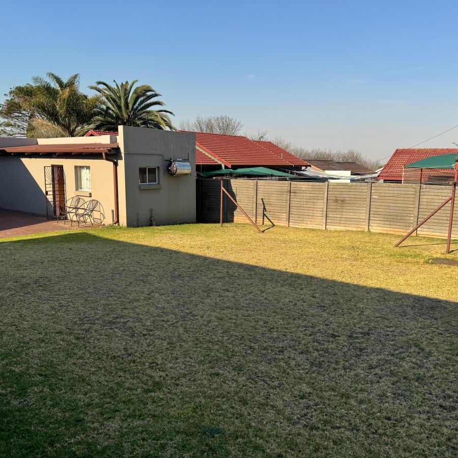 7 Bedroom Property for Sale in Model Park Mpumalanga