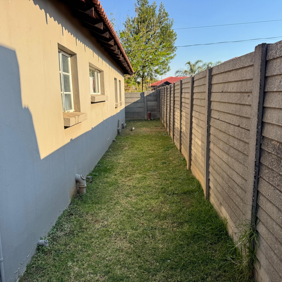 7 Bedroom Property for Sale in Model Park Mpumalanga