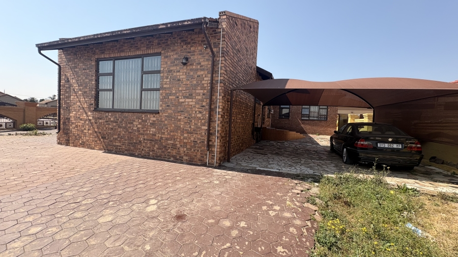 4 Bedroom Property for Sale in Kinross Mpumalanga