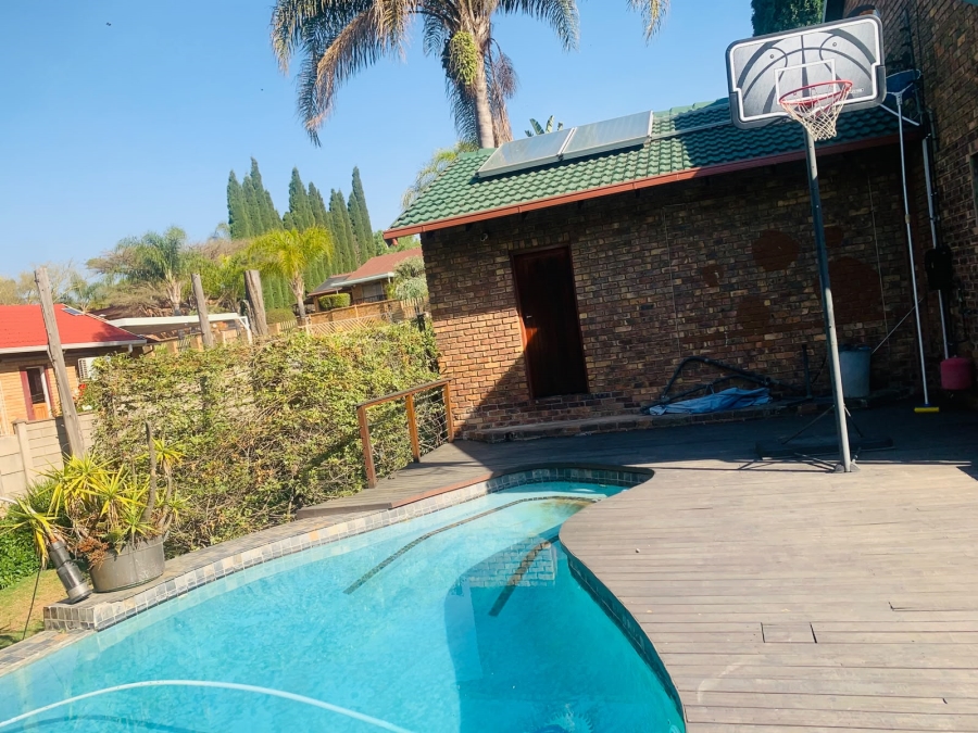 4 Bedroom Property for Sale in Ben Fleur Mpumalanga