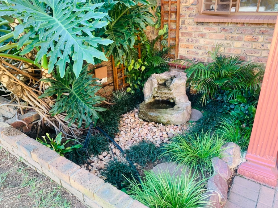 4 Bedroom Property for Sale in Ben Fleur Mpumalanga