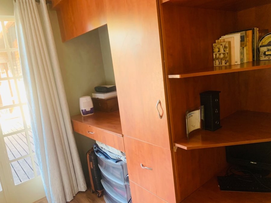 4 Bedroom Property for Sale in Ben Fleur Mpumalanga