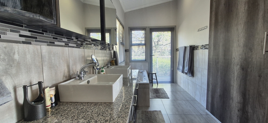 3 Bedroom Property for Sale in Nelspruit Rural Mpumalanga