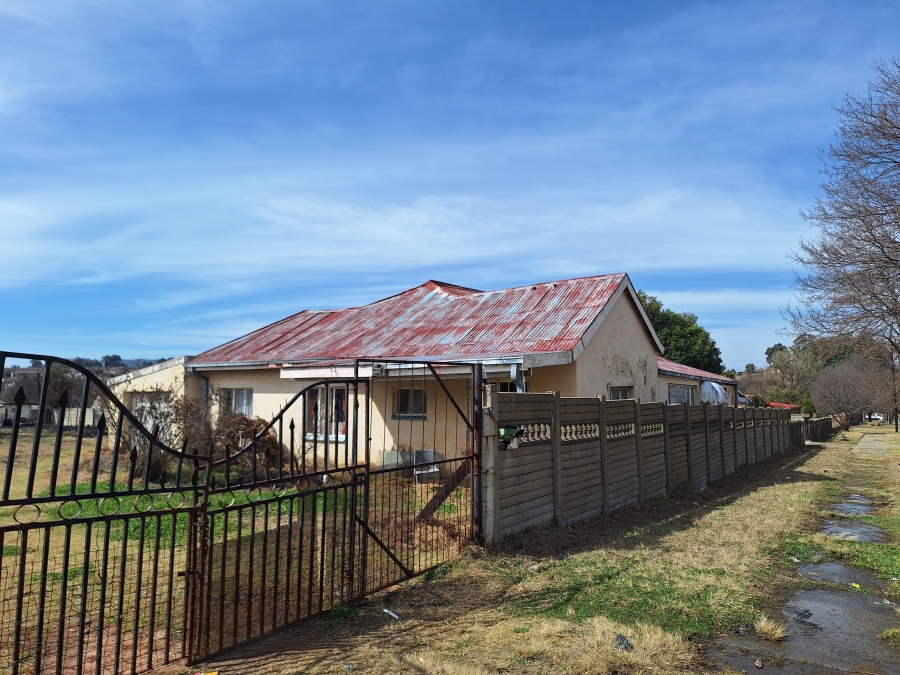 4 Bedroom Property for Sale in Volksrust Mpumalanga