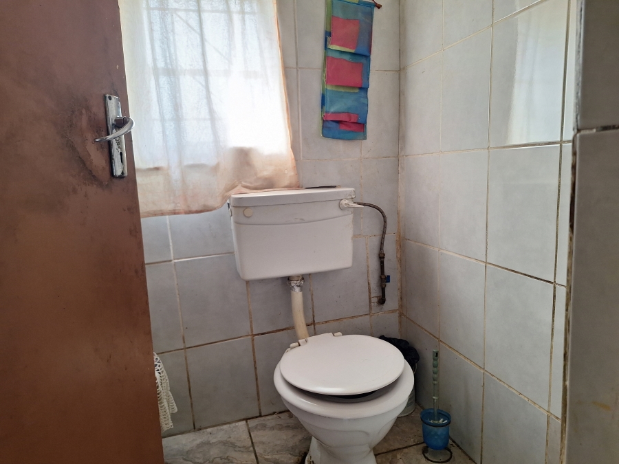 4 Bedroom Property for Sale in Volksrust Mpumalanga