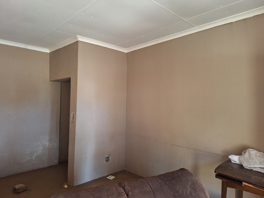 5 Bedroom Property for Sale in Volksrust Mpumalanga