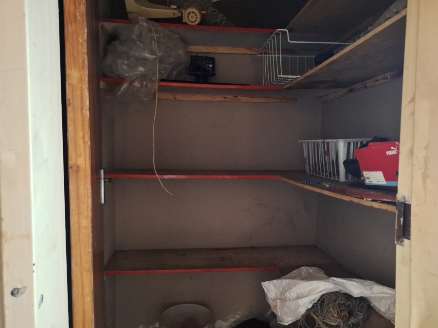 5 Bedroom Property for Sale in Volksrust Mpumalanga