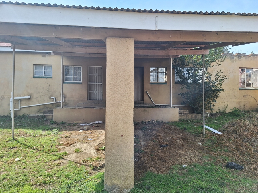 5 Bedroom Property for Sale in Volksrust Mpumalanga