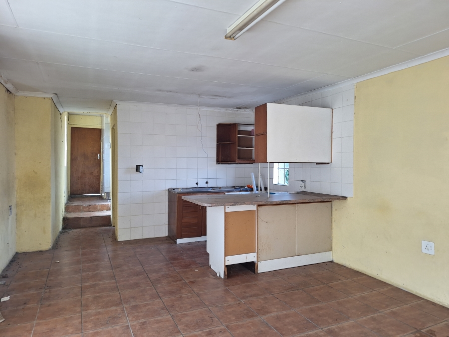 5 Bedroom Property for Sale in Volksrust Mpumalanga