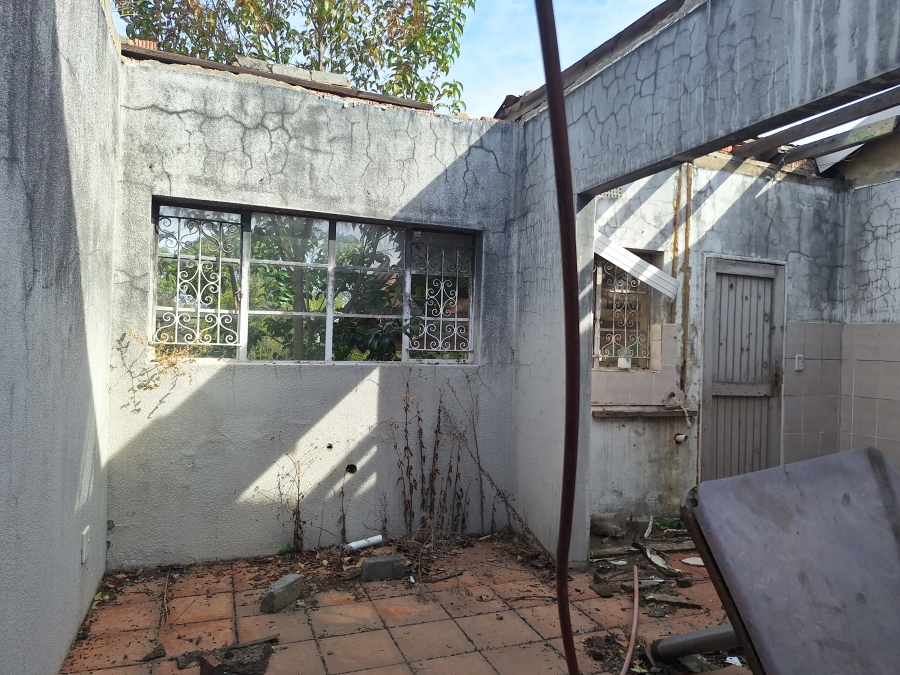 5 Bedroom Property for Sale in Volksrust Mpumalanga