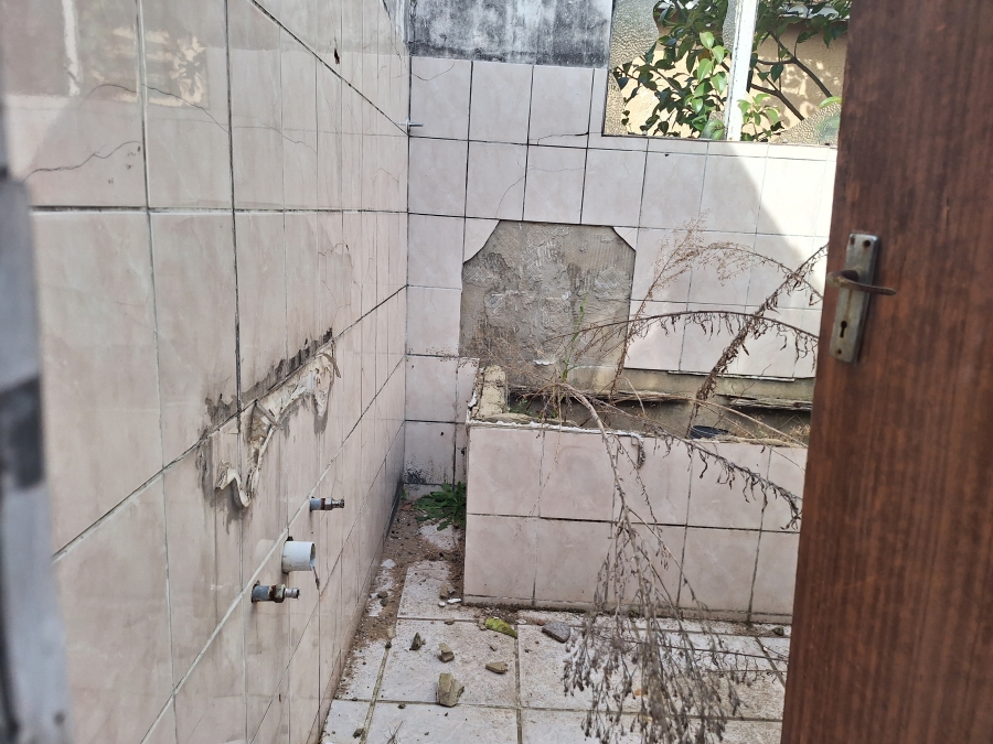 5 Bedroom Property for Sale in Volksrust Mpumalanga