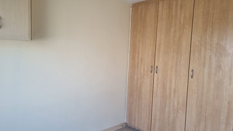 To Let 2 Bedroom Property for Rent in Reyno Ridge Mpumalanga