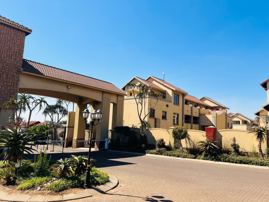 To Let 2 Bedroom Property for Rent in Reyno Ridge Mpumalanga