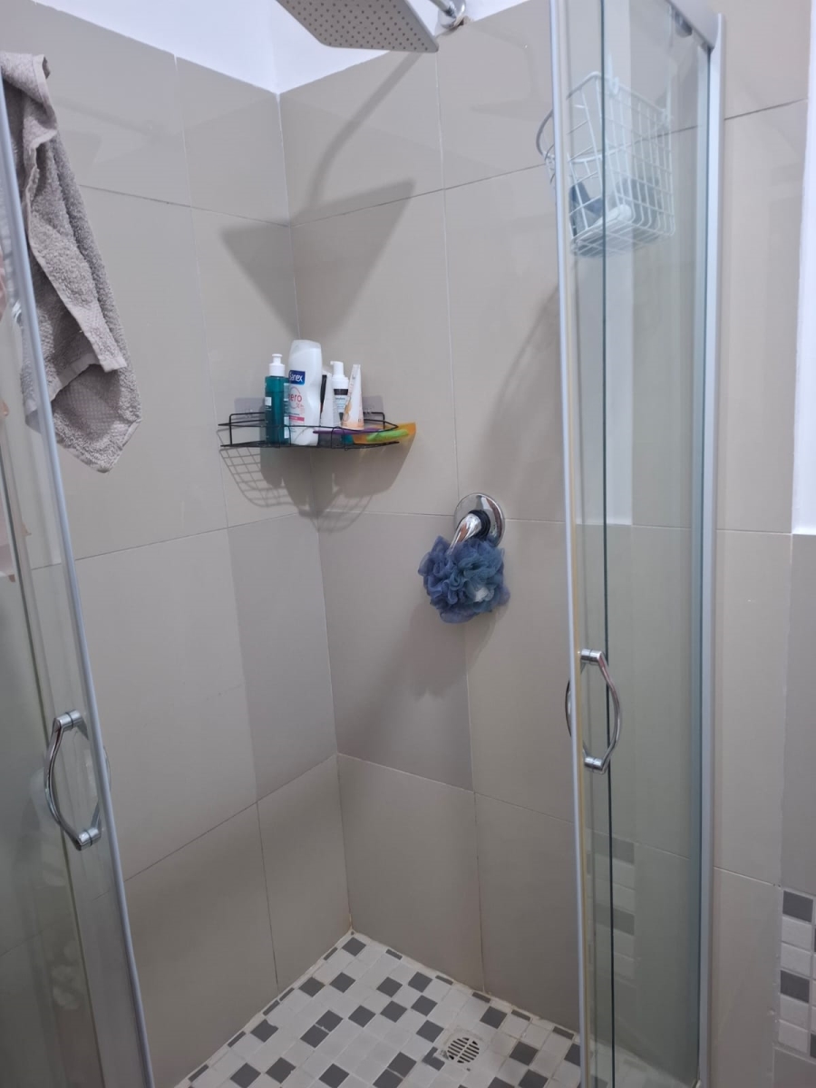 2 Bedroom Property for Sale in Sonheuwel Ext 1 Mpumalanga