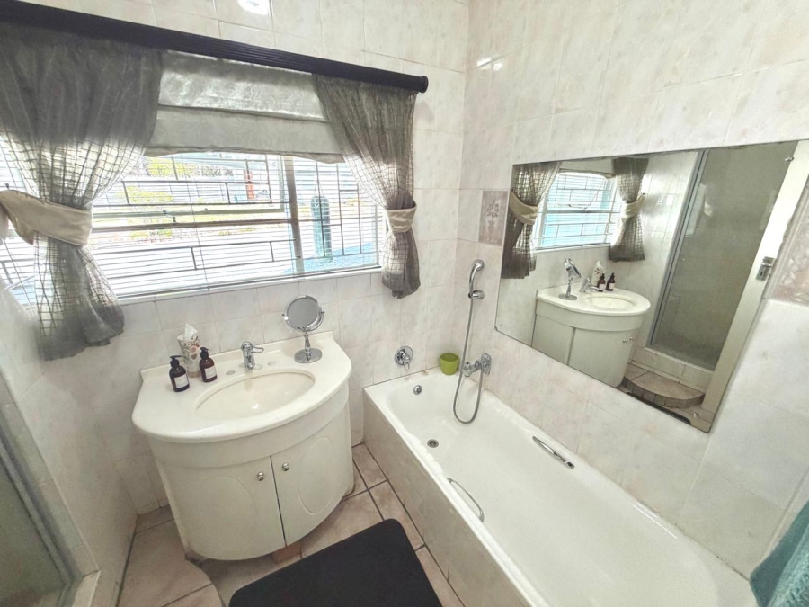 3 Bedroom Property for Sale in Trichardt Mpumalanga