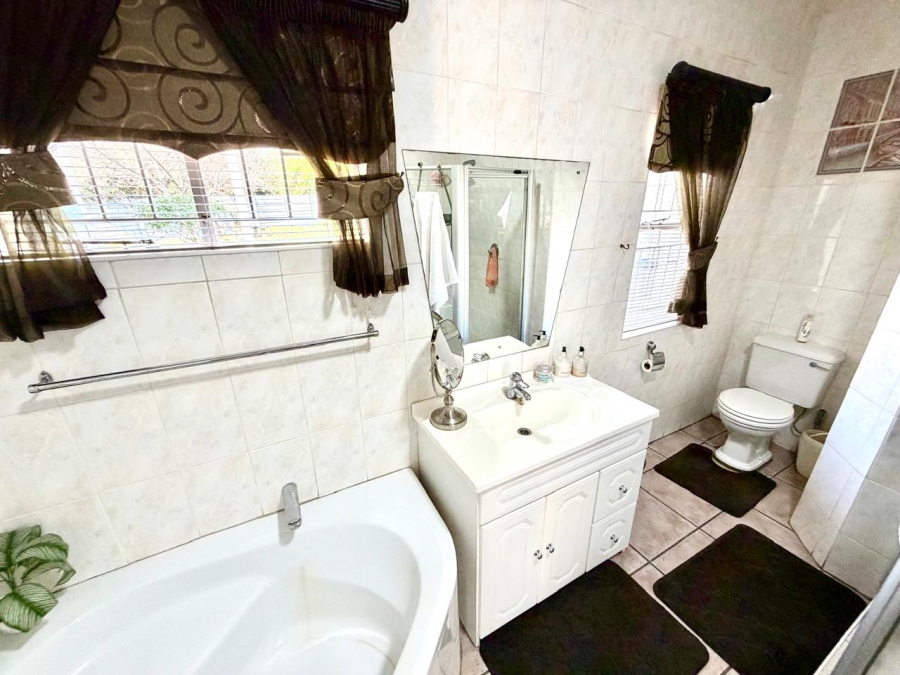 3 Bedroom Property for Sale in Trichardt Mpumalanga