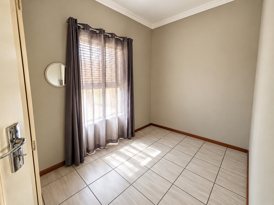 2 Bedroom Property for Sale in Terra Nova Mpumalanga