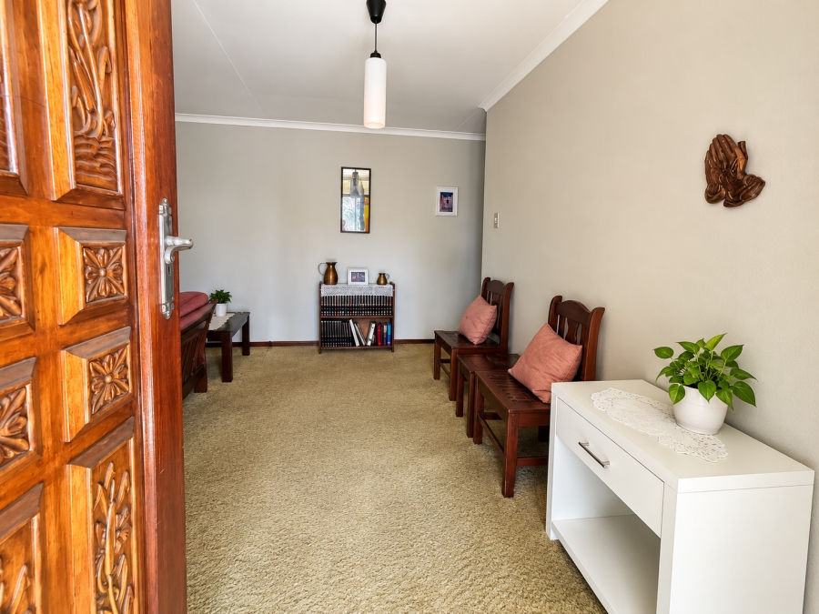 3 Bedroom Property for Sale in Cosmosrand Mpumalanga