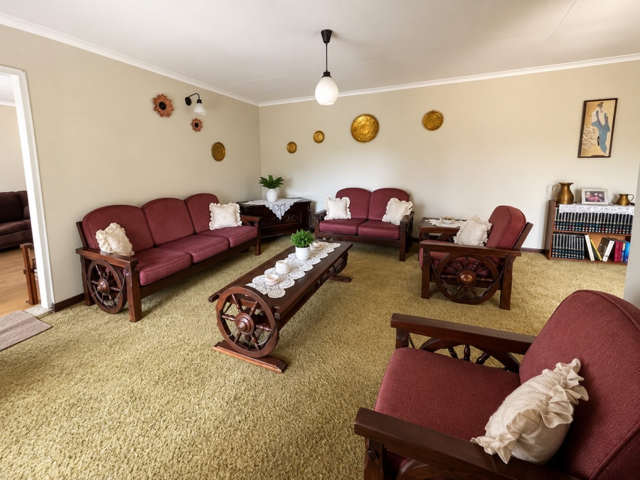 3 Bedroom Property for Sale in Cosmosrand Mpumalanga