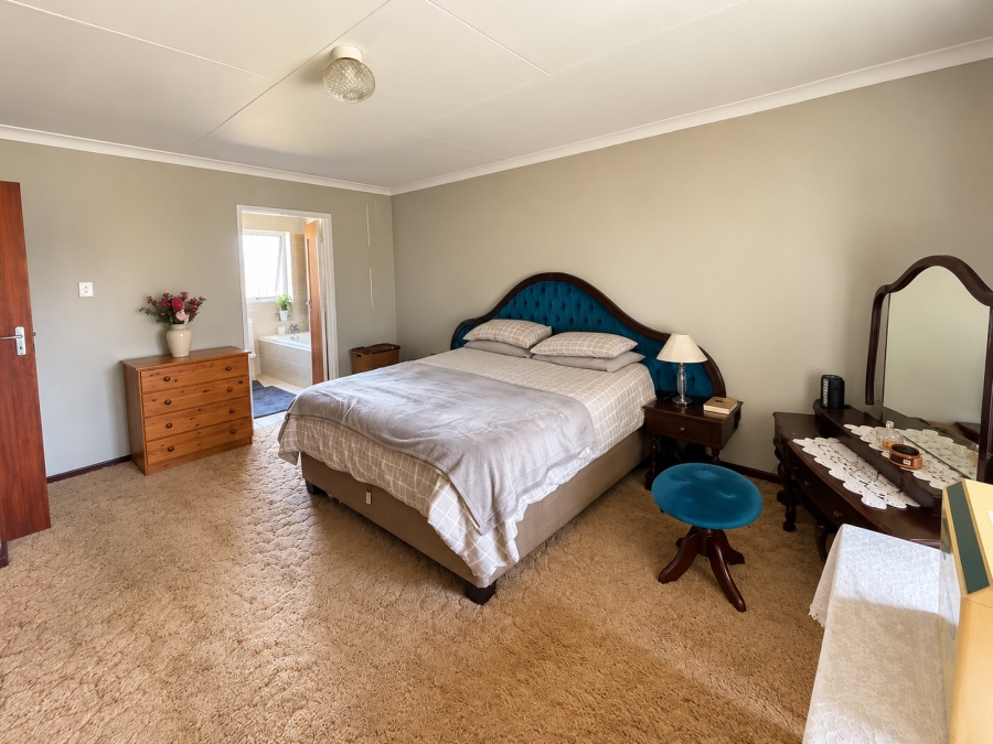 3 Bedroom Property for Sale in Cosmosrand Mpumalanga